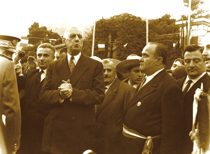 De-Gaulle