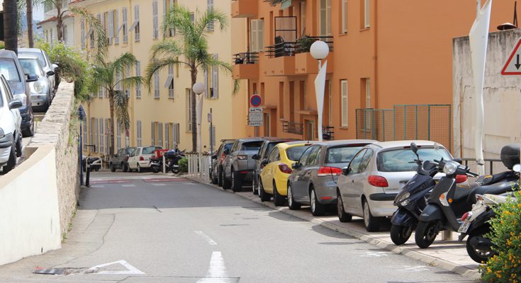 Stationnement-residentiel-centre-ville-735x400